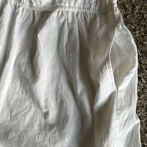 American Eagle romper White laced with open back Size XL NWT - Picture 5 of 13